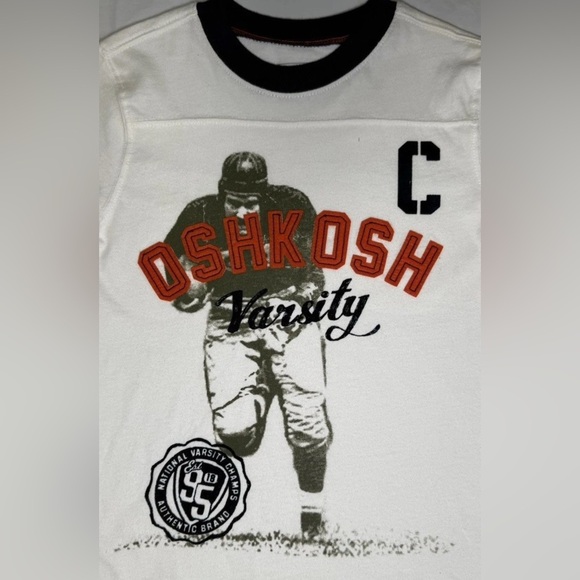 Oshkosh Boys Lot Of 2 Short Sleeve T-shirts Size 4 4T Football Summer Embroidery - Picture 4 of 6